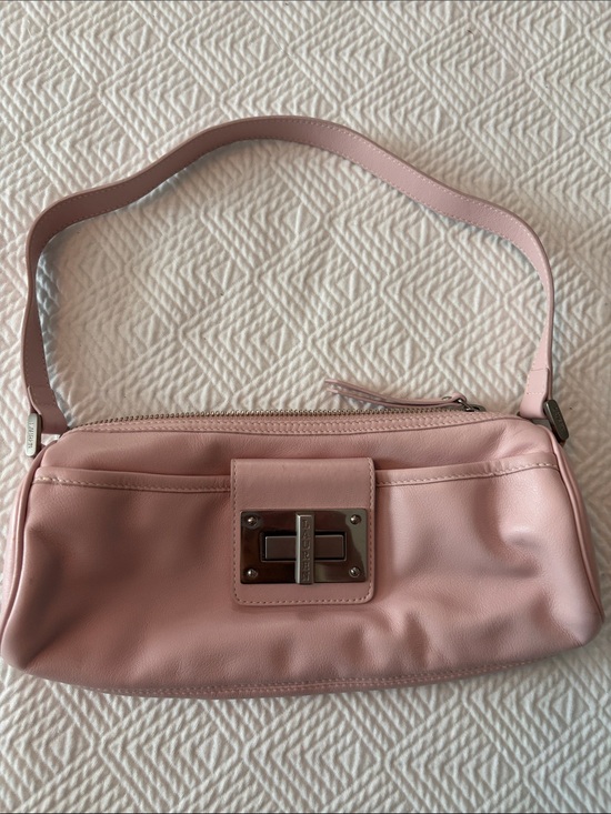 Lauren Ralph Lauren Handbags - Lauren Ralph Lauren Dusty Pink Leather Shoulder Bag